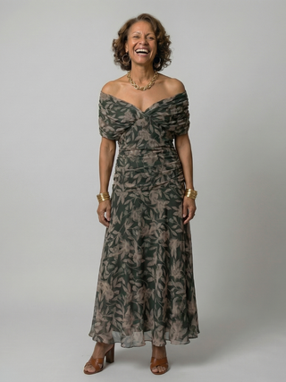 Justine | Robe midi décontractée à épaules dénudées Calen