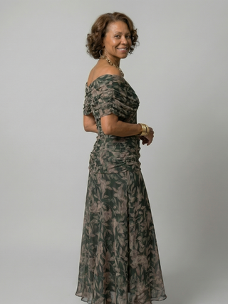 Justine | Robe midi décontractée à épaules dénudées Calen
