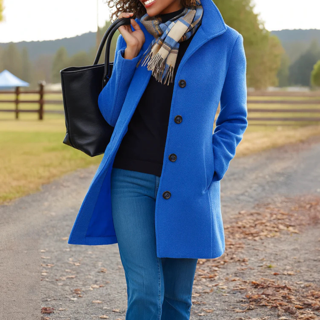 Maryse | Manteau droit classique à boutons pour femmes