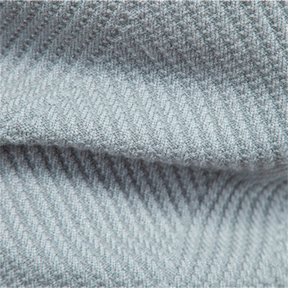 Pull rayé pour homme