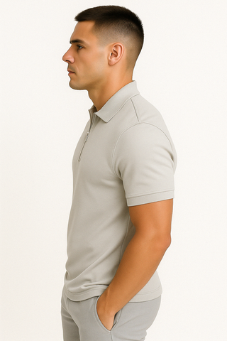 Polo moderne avec zip mi-haut