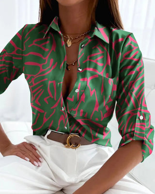 Amelia | Blouse à imprimé abstrait et boutonnage