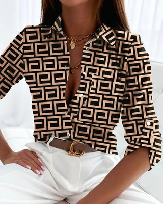 Amelia | Blouse à imprimé abstrait et boutonnage