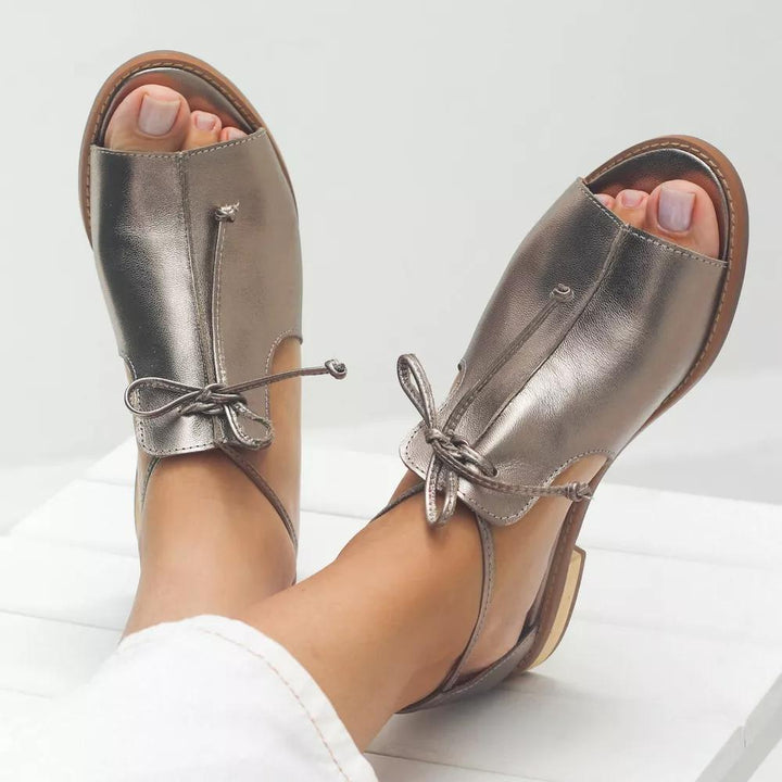 Lilliana – Sandales en cuir à brides